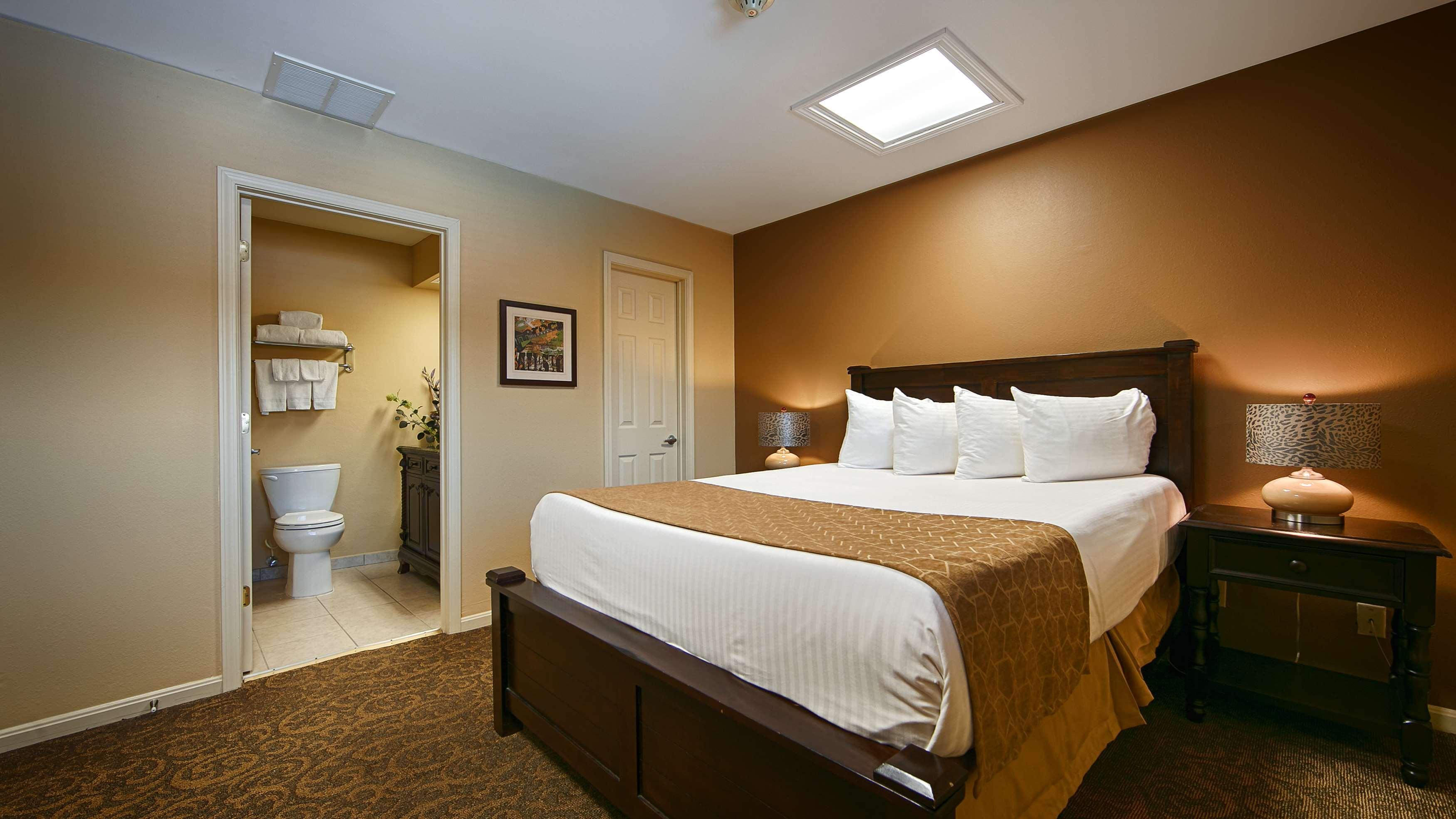 Best Western Shelbyville Lodge Exterior photo