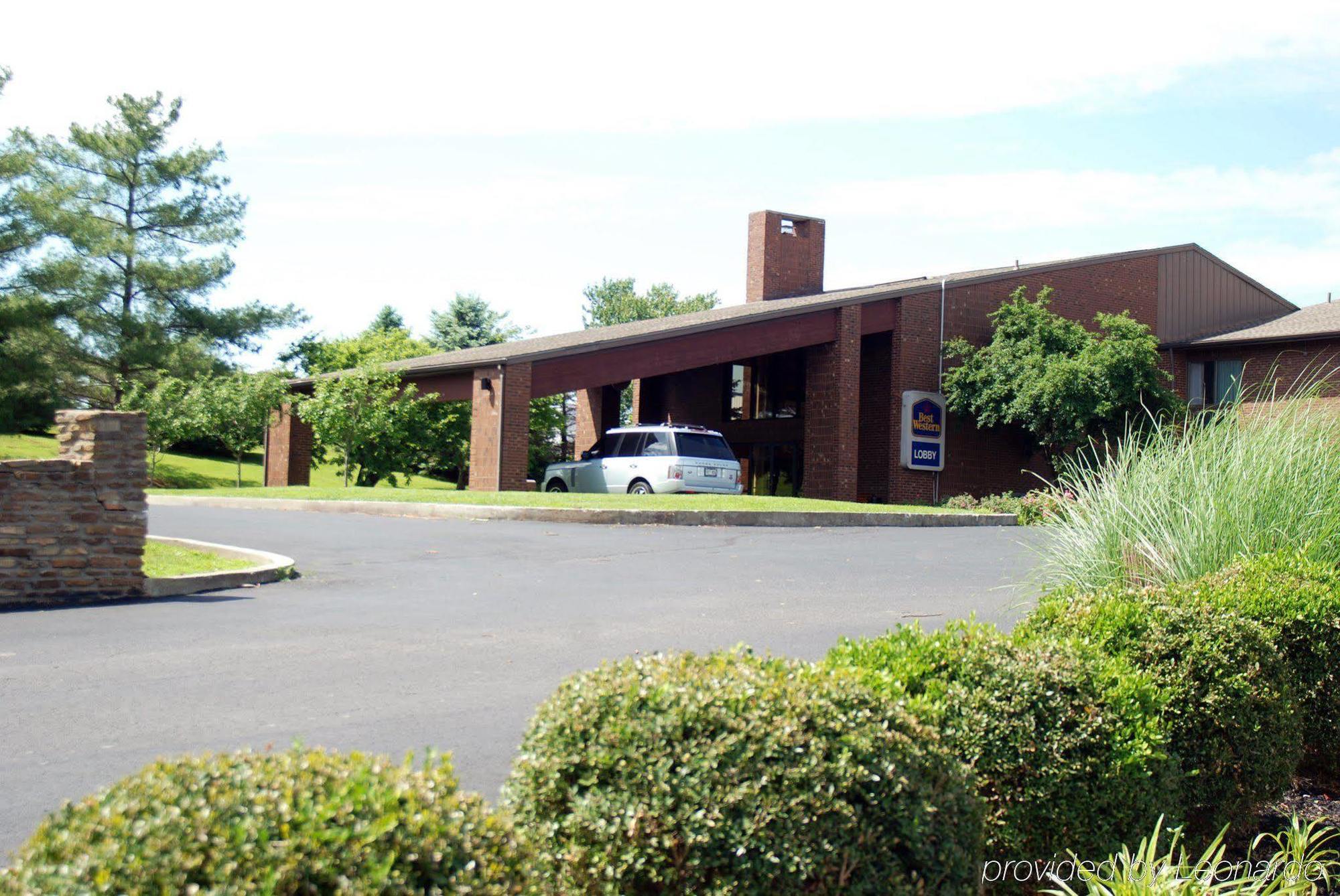 Best Western Shelbyville Lodge Exterior photo